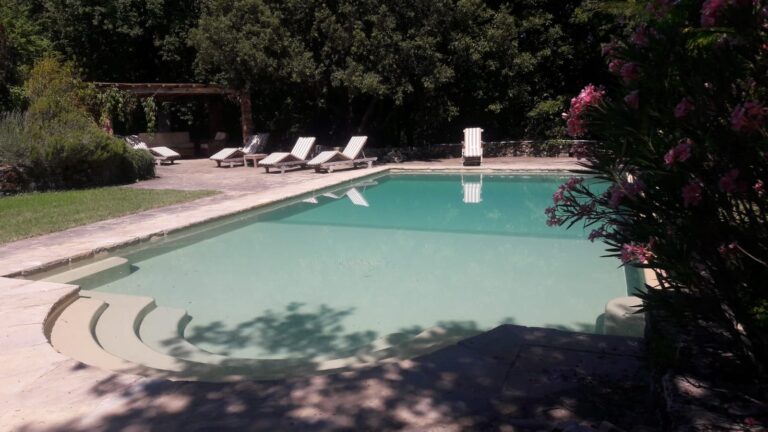 Piscina privata a Lucignano